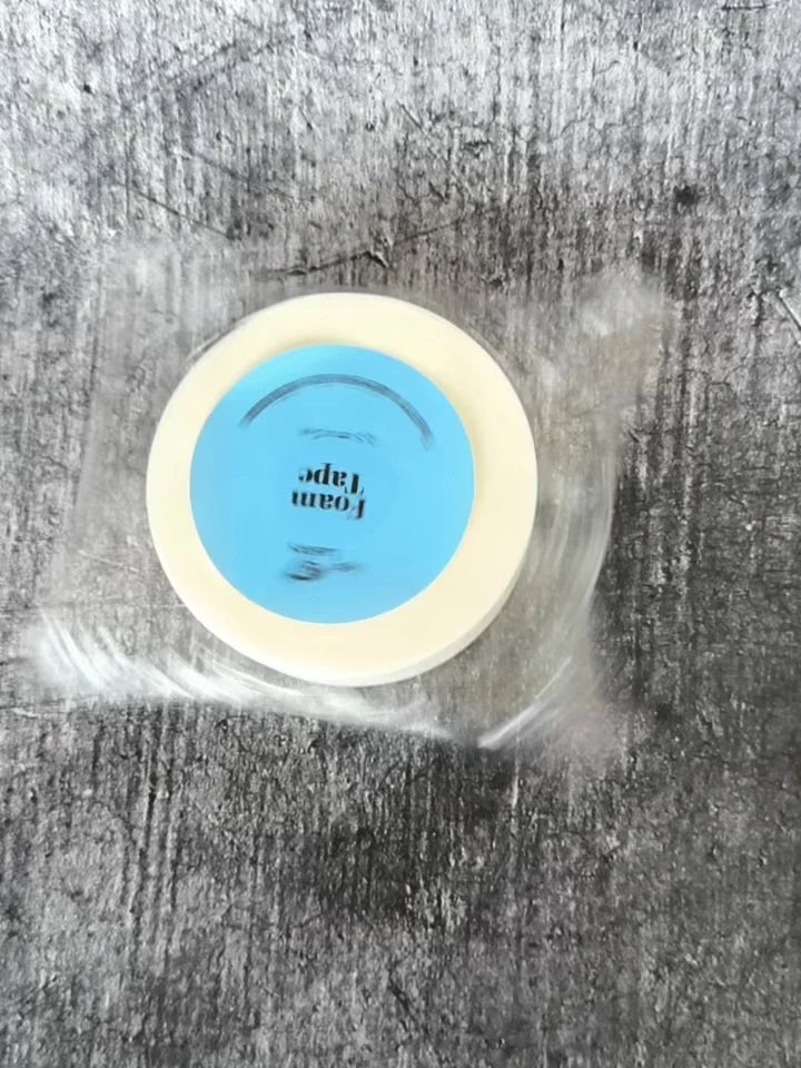 LIGHT LASHES® FOAM TAPE – Cinta Adhesiva de Espuma para Extensiones y Laminación de Pestañas 5 m